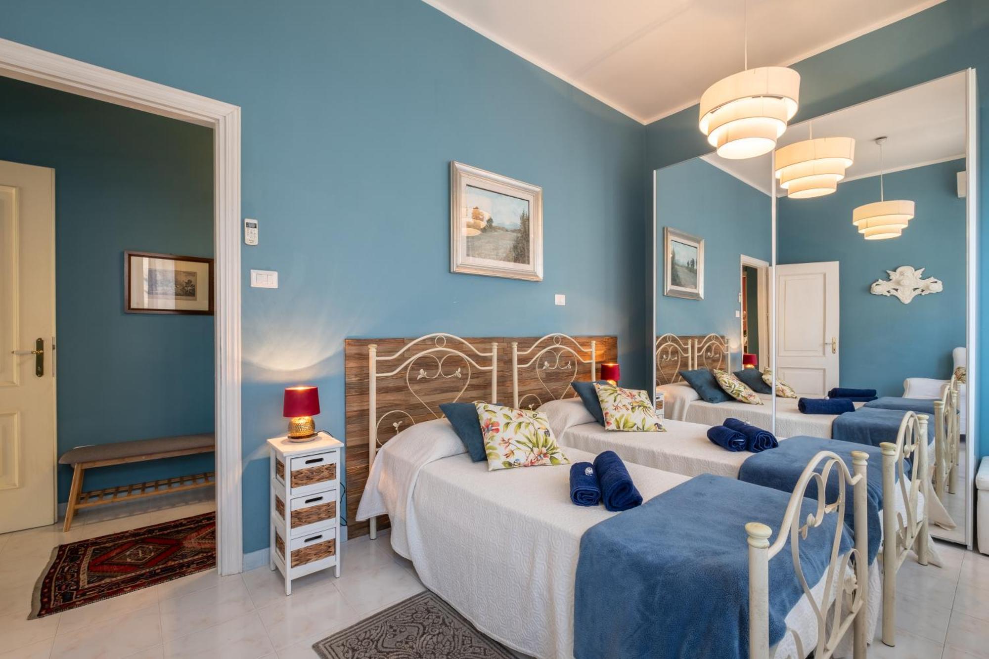 Elegante Villa Lu' Centro Citta A 10 Minuti Dal Mare Cagliari Dış mekan fotoğraf
