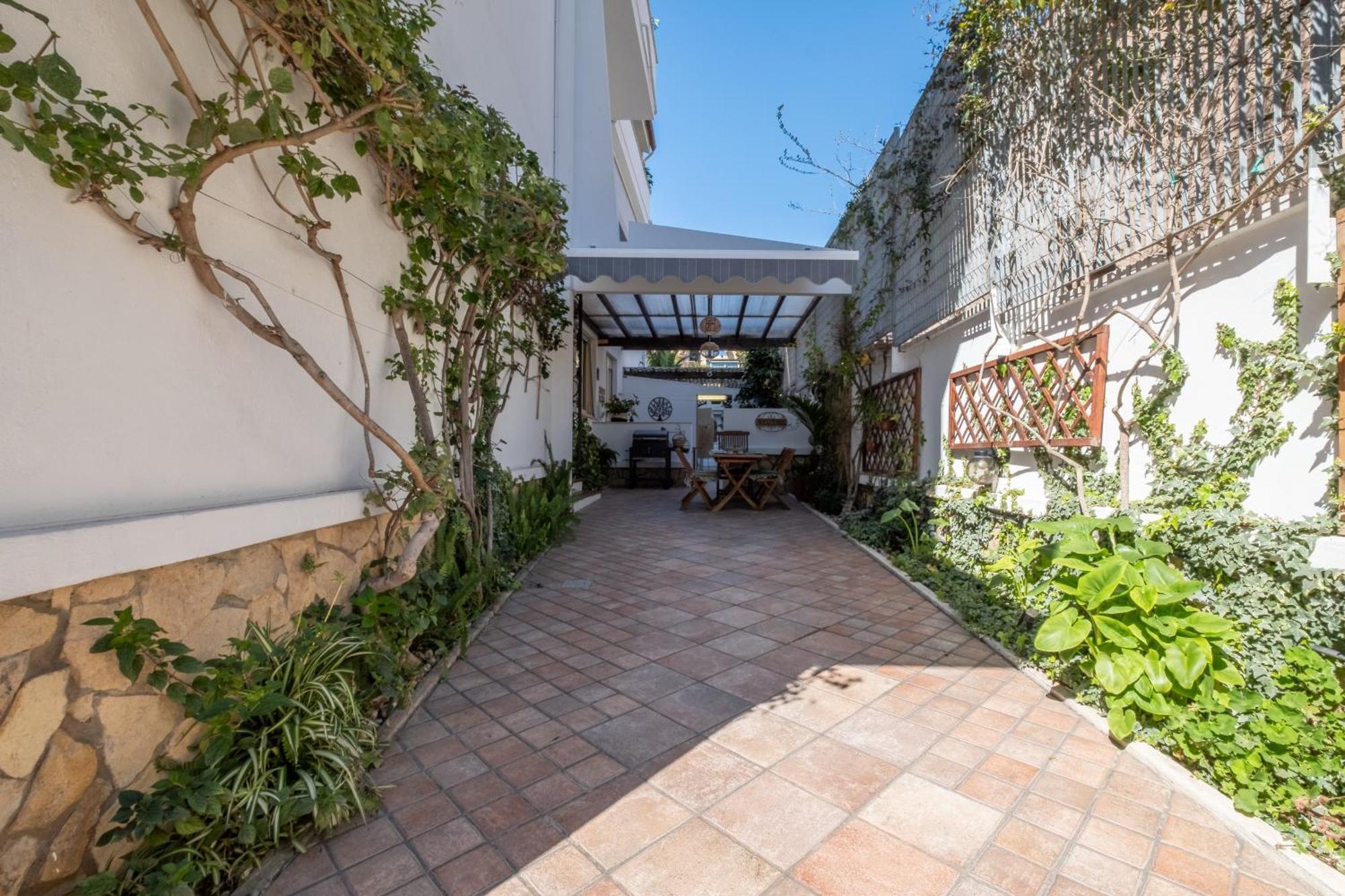Elegante Villa Lu' Centro Citta A 10 Minuti Dal Mare Cagliari Dış mekan fotoğraf